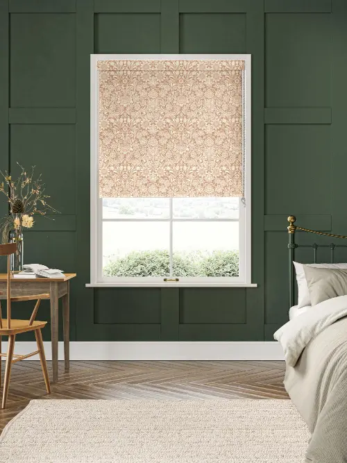 A Warm & Expressive Botanical